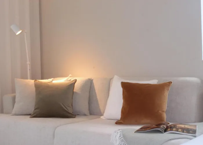 Apartment Sweet Dreams In